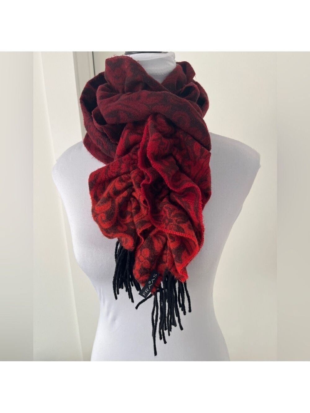 FRAAS Cashmink Winter Scarf Fringe Red Burgundy Ombre Botanic Elastic Ruffled
